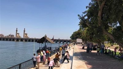 إقبال متزايد على حدائق القناطر الخيرية في ثالث أيام العيد (صور) 