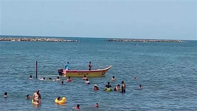 انتشال جثة طفل لقي مصرعه غرقًا بالبحر المتوسط بكفر الشيخ