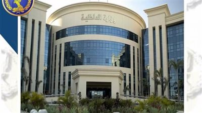 الداخلية: فحص الطلبات الإلكترونية خلال 24 ساعة وsms لإعلام المواطن بمراحل طلبه