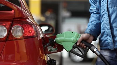 الحكومة تكشف حقيقة تلاعب بعض محطات الوقود عقب قرار تحريك الأسعار 