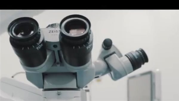 ميكروسكوب جراح