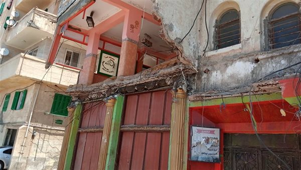 انهيار أجزاء من مطعم