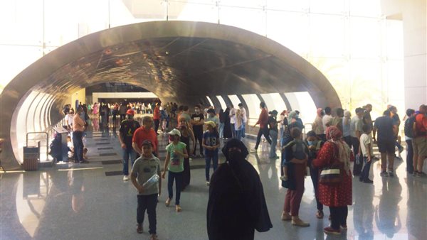 زوار المتحف القومي