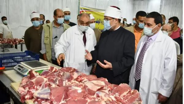 وزير الأوقاف يتفقد