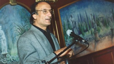 لقب بشاعر العامية و