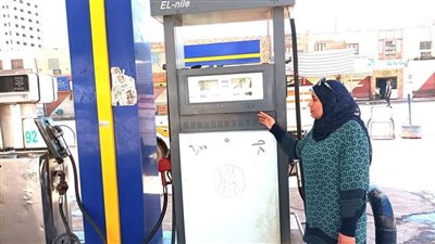 فرق تفتيش على محطات الوقود بسوهاج لمتابعة تطبيق الأسعار الجديدة (صور)
