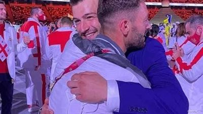 فرقتهما الحرب وجمعتهما الأولمبياد.. شقيقان سوريان يلتقيان بعد غياب 10 أعوام في طوكيو