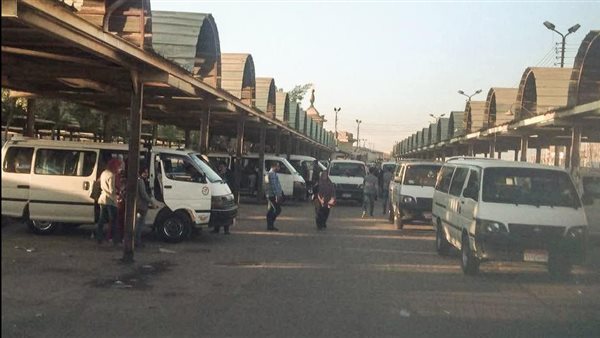 موقف سيارات 