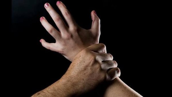 اعتداء - أرشيفيه