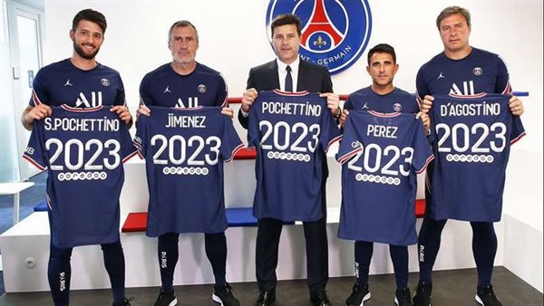 الجهاز الفني لفريق