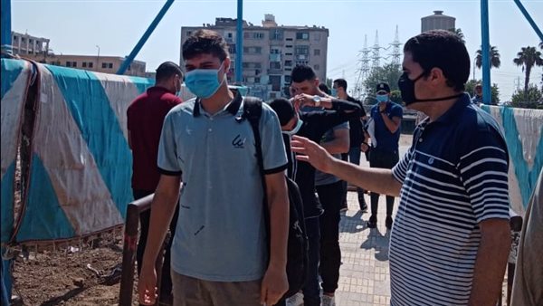 طلاب الثانوية العامة