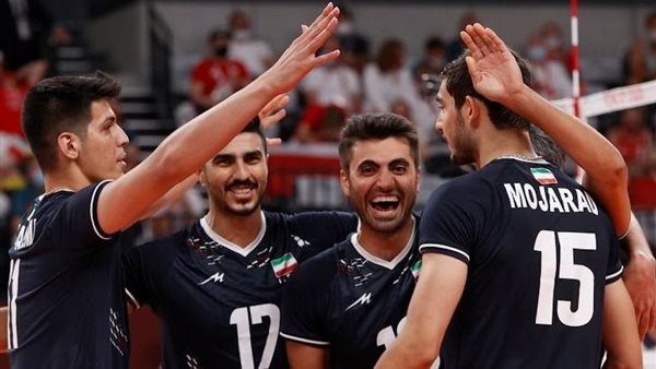 منتخب إيران للطائرة