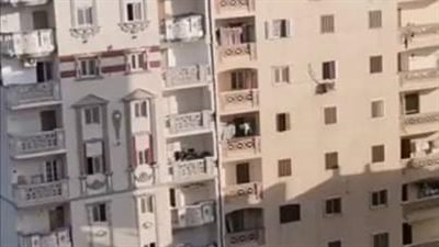 كارثة جديدة بالإسكندرية.. ميل عقار مكون من 16 طابقا وقرار بإخلاء 4 مبان مجاورة
