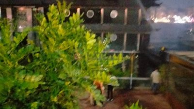 رئيس حي جنوب الجيزة: لا إصابات في حريق الباخرة المشتعلة بالكورنيش 