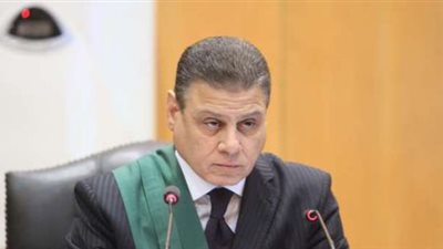 اليوم.. محاكمة القيادي محمود عزت في 