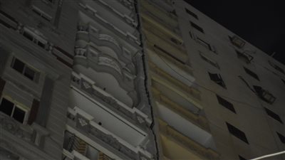 4 تهم تواجه المسئولين عن انهيار عقار الإسكندرية المائل