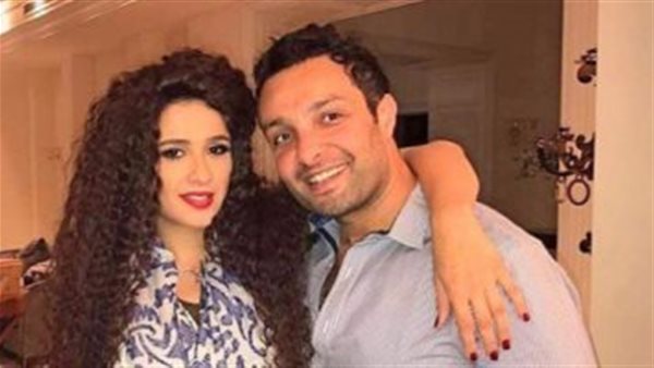 ياسمين عبد العزيز