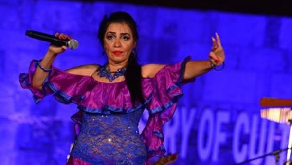 منى بوركهارد 