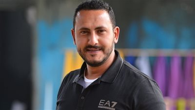 هاني محروس يهاجم مغنيي أغنية سطلانة: غنوها على الجاهز ومقدروش صناع العمل