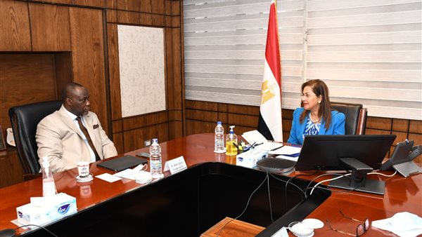 الدكتورة هالة السعيد