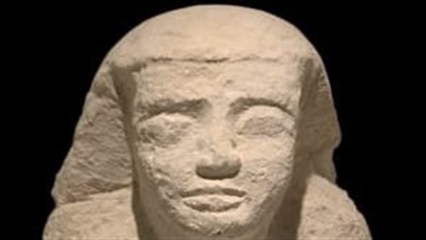 تمثال فاقد الأرجل