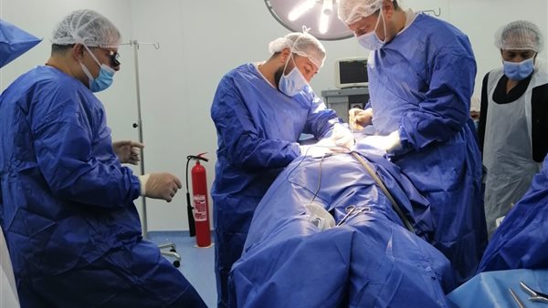 أثناء إجراء العملية