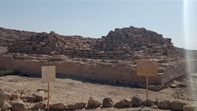 ليس خوفو ولا خفرع.. اعرف تاريخ أقدم هرم أنشأه الفراعنة في مصر بالمنيا (صور)