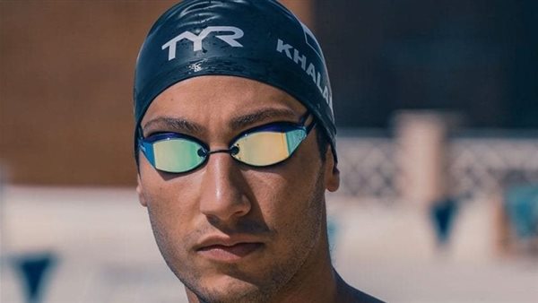 السباح المصري علي