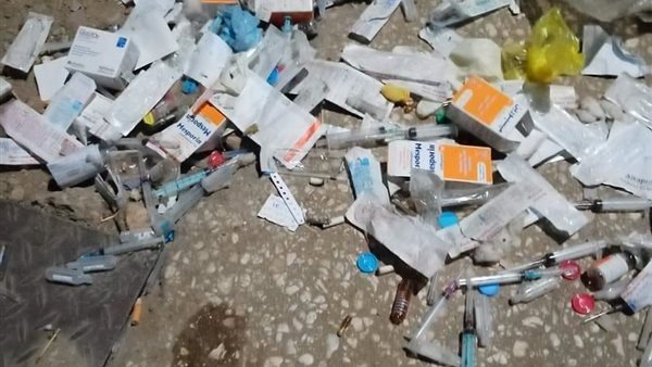 إلقاء مخلفات طبية