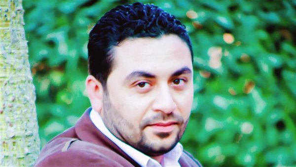 محمود طاهر أبو الحسين