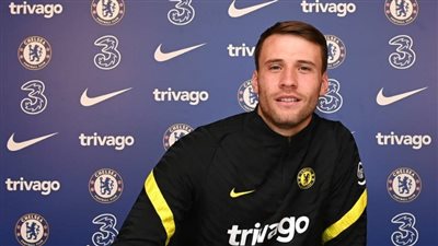 رسميًا.. تشيلسي يتعاقد مع الحارس بيتينيلي لمدة موسمين