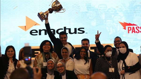  فريق إيناكتس جامعة