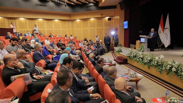 مؤتمر مصر الغد بمكتبة