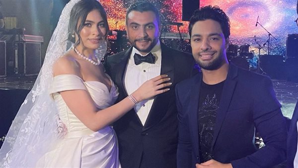 أحمد جمال يحيي حفل