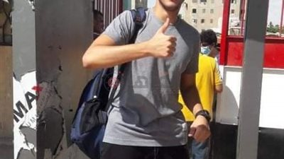 بالطبل والمزمار.. احتفالات طلاب الثانوية العامة بالإسماعيلية بعد انتهاء امتحان الإنجليزي