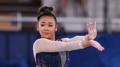 طوكيو 2020.. سونيسا لي تحقق ميدالية ذهبية لأمريكا في منافسات الجمباز