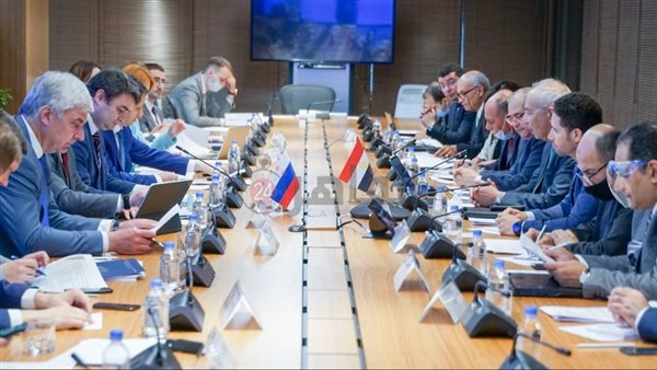 خلال الاجتماع 