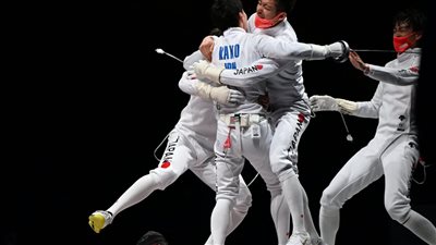 طوكيو 2020.. اليابان تفوز بذهبية سيف المبارزة لفرق الرجال