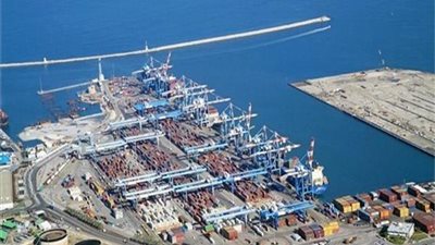 قرار جمهوري بتجديد تعيين نائبين لرئيس المنطقة الاقتصادية لقناة السويس