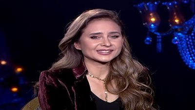 نيللي كريم تحضر لحفل زفافها في سرية تامة (خاص)