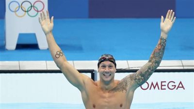 الأمريكي كايلب دريسيل يحطم الرقم القياسي العالمي ويحقق ذهبية السباحة فى طوكيو2020