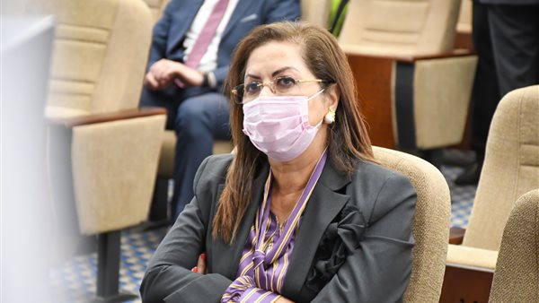 الدكتورة هالة السعيد