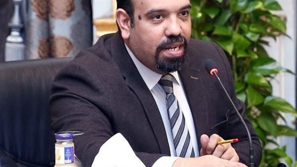  يوسف إدوارد مدير