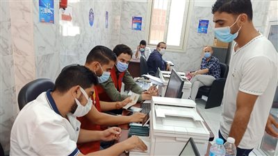 الحكومة تكشف حقيقة استخدام لقاحات تجريبية لتطعيم المواطنين ضد كورونا