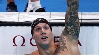 طوكيو 2020.. الأمريكي كاليب دريسل يفوز بالميدالية الذهبية الرابعة له في السباحة