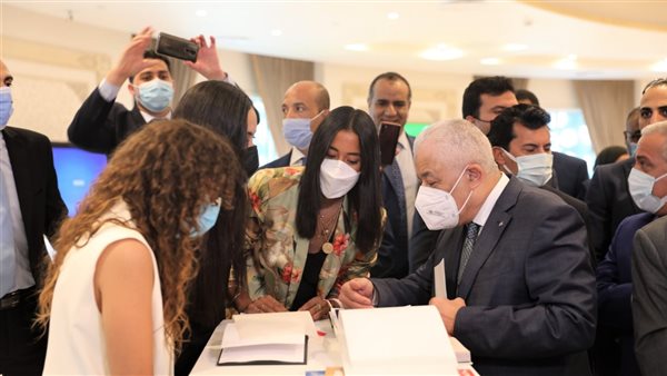 طارق شوقي وزير التربية