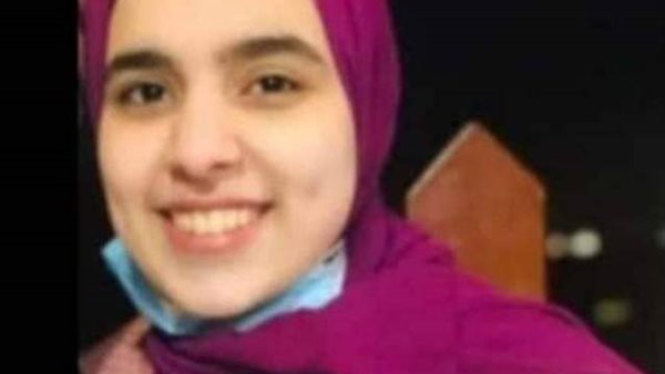 الفتاه المتتحرة