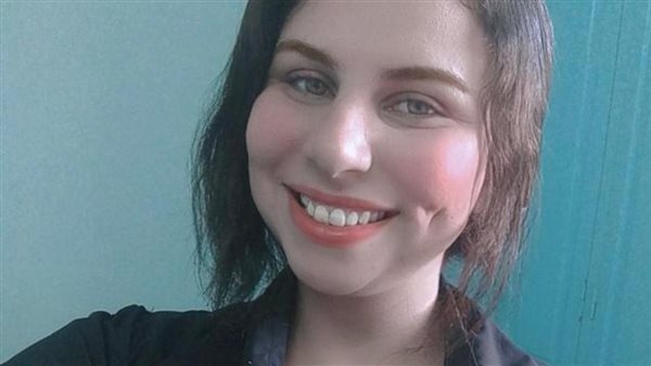 الطالبة ميرنا محروس