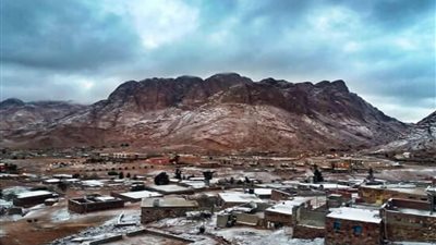 رئيس الوزراء يتابع الموقف التنفيذي لمشروعات 