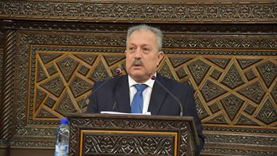 بشار الأسد يكلف حسن عرنوس بتشكيل الحكومة السورية الجديدة